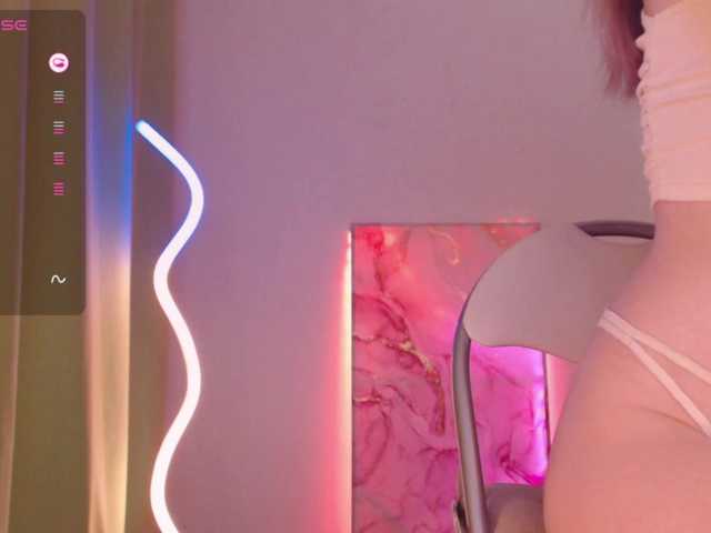 Lindelicious online show from August 9, 11:06 pm