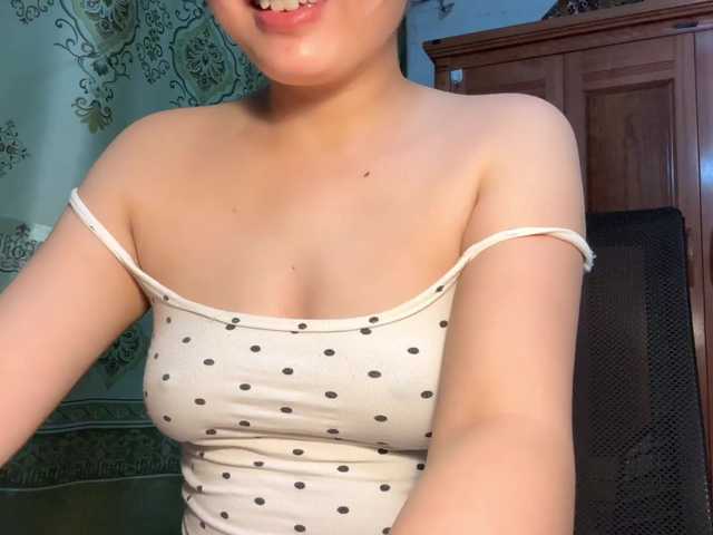 Ling-Jii online show from July 29, 2:40 am