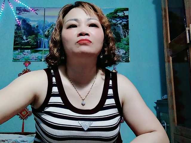 Linhanhsex2k online show from September 4, 9:35 am