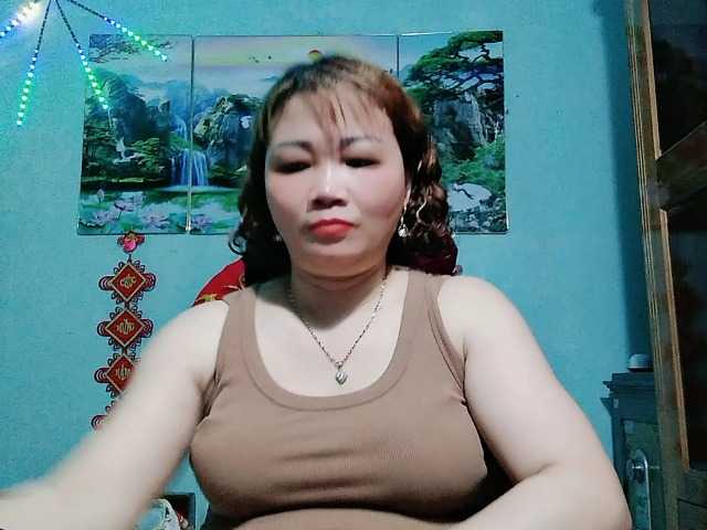 Linhanhsex2k online show from September 5, 12:15 am