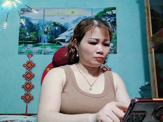 Linhanhsex2k online show from September 5, 8:41 am