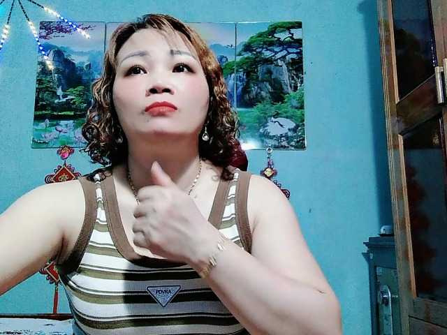 Linhanhsex2k online show from September 5, 11:43 pm