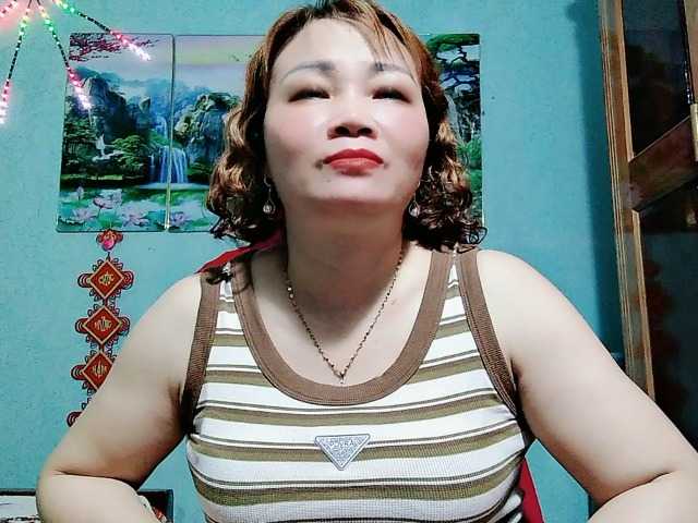 Linhanhsex2k online show from September 6, 3:23 am
