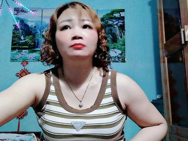 Linhanhsex2k online show from September 6, 8:42 am