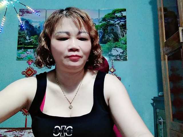 Linhanhsex2k online show from September 10, 12:45 am