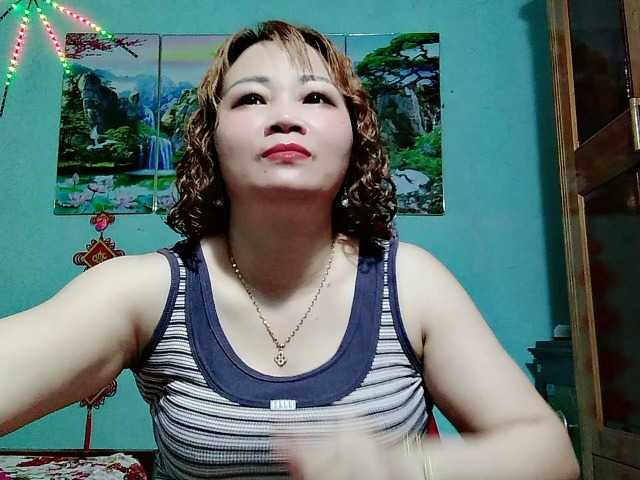 Linhanhsex2k online show from September 10, 9:14 pm