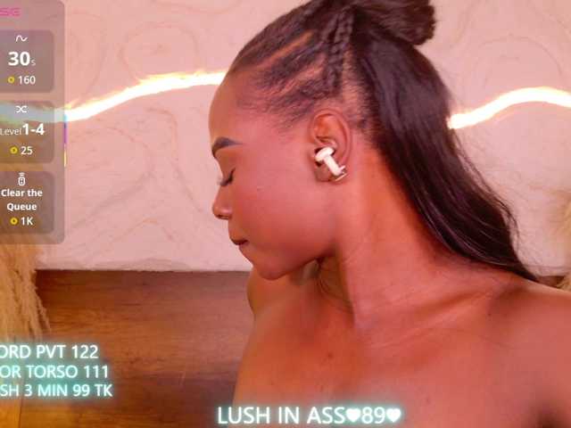 LinsyAdams online show from May 9, 2:52 pm