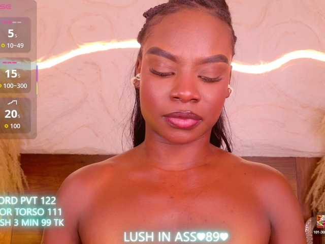 LinsyAdams online show from May 12, 6:08 pm