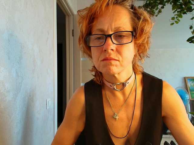 LioraWeiss online show from August 7, 12:49 pm