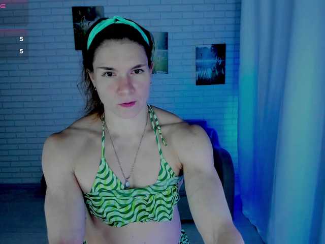 Lisa-Ray online show from July 22, 12:24 am
