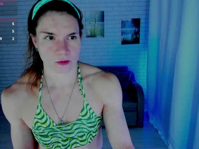 Lisa-Ray online show from July 22, 2:36 am