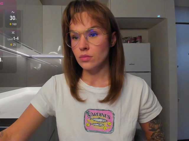 LisaDaniels online show from July 26, 8:14 pm