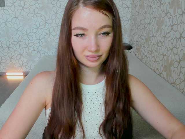 LissaCristal online show from July 20, 10:40 am
