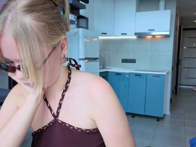 LittleForestELF2 online show from August 8, 1:00 pm