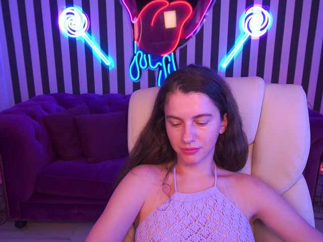 LittleJulii online show from July 27, 4:23 pm