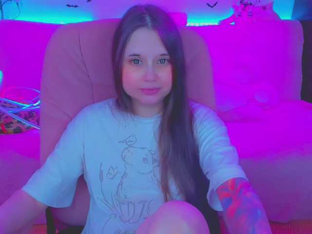 LoliSuccub online show from August 20, 6:36 pm