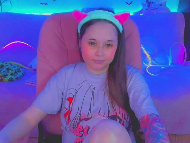 LoliSuccub online show from August 21, 7:53 pm