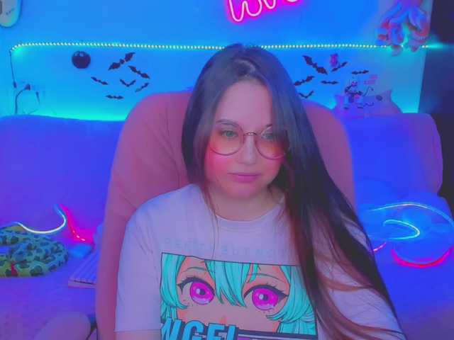 LoliSuccub online show from August 28, 5:22 pm