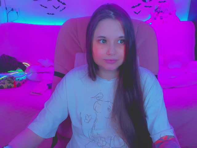 LoliSuccub online show from September 4, 7:18 pm