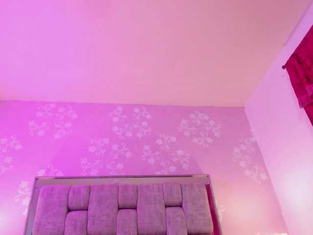 LittleKloe online show from June 21, 12:33 am