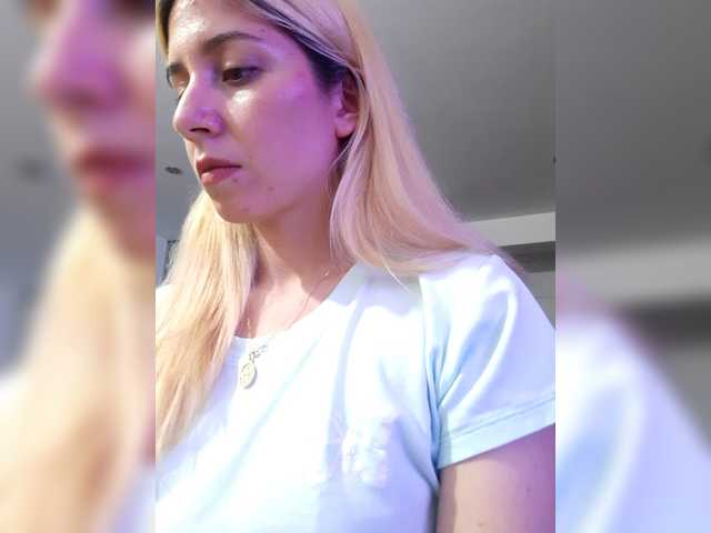  LittleSammy online show from August 13, 4:48 am