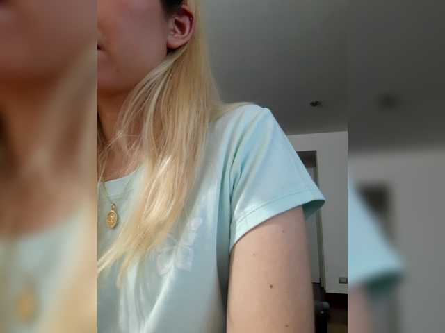  LittleSammy online show from August 13, 5:54 am