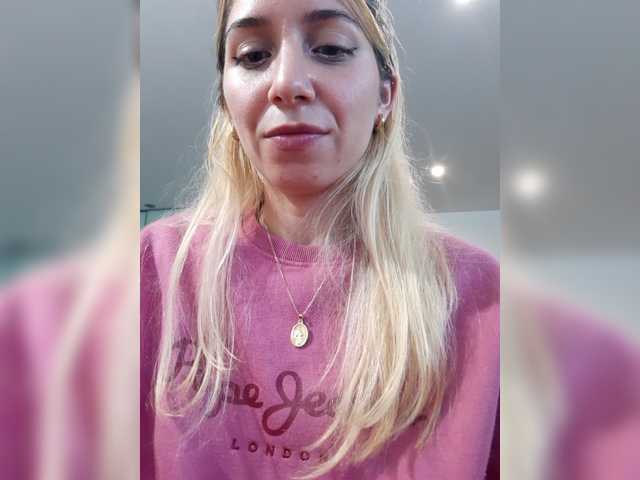  LittleSammy online show from August 15, 5:11 am