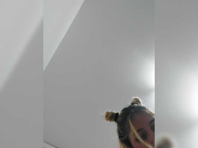  LittleSammy online show from August 15, 6:17 am