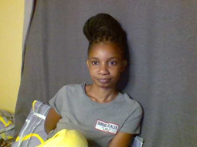 Littlekimmie online show from August 11, 9:33 am