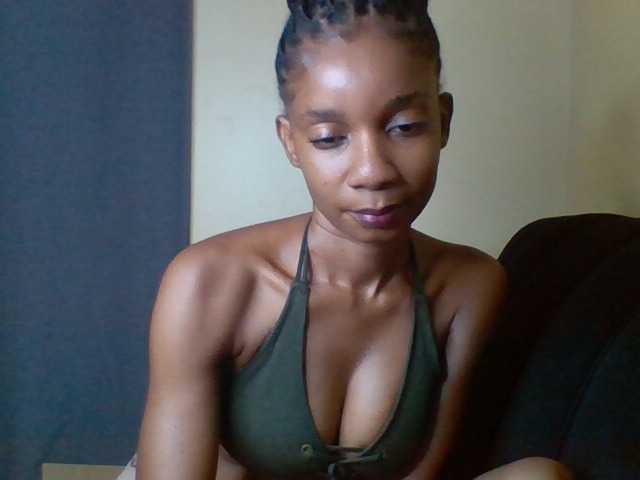 Littlekimmie online show from August 11, 11:34 am