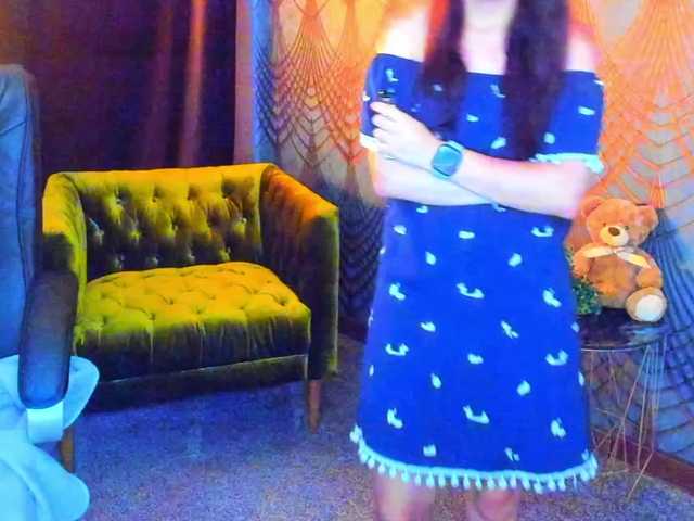 Livia-Shy online show from August 10, 8:49 am