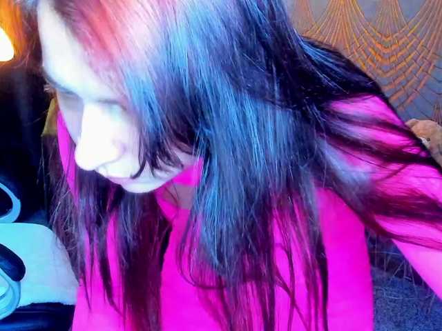 Livia-Shy online show from August 14, 6:50 am