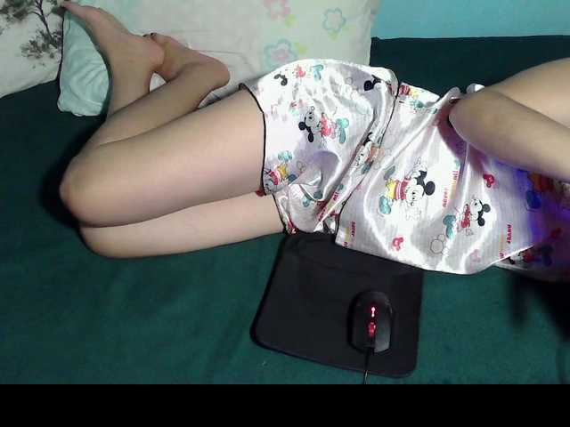 LizBeth23 online show from August 11, 1:46 pm
