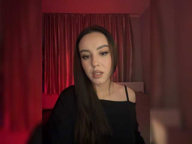 LizaKing online show from August 9, 7:04 pm