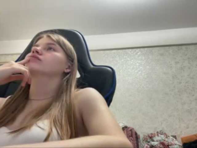 Lizalizar online show from August 17, 11:04 am