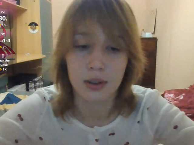 Lizamiillss online show from August 5, 5:33 pm