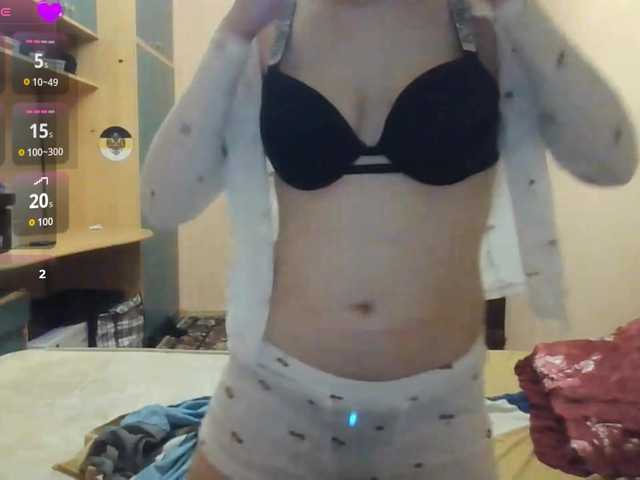 Lizamiillss online show from August 5, 8:51 pm