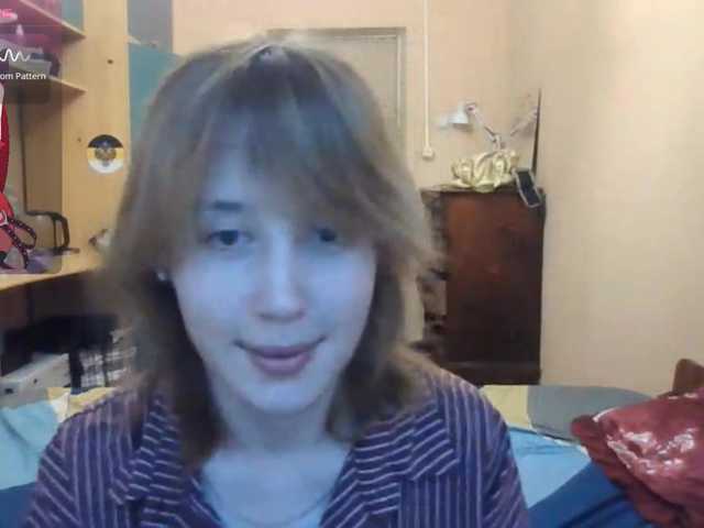 Lizamiillss online show from August 8, 4:29 pm