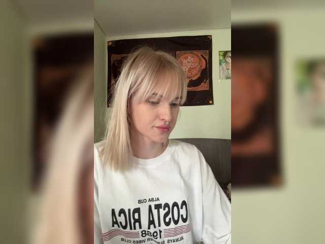 LizzuCrown online show from September 1, 12:39 pm