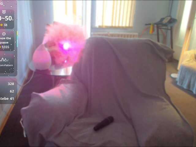 LizzyCumm online show from June 17, 8:13 am