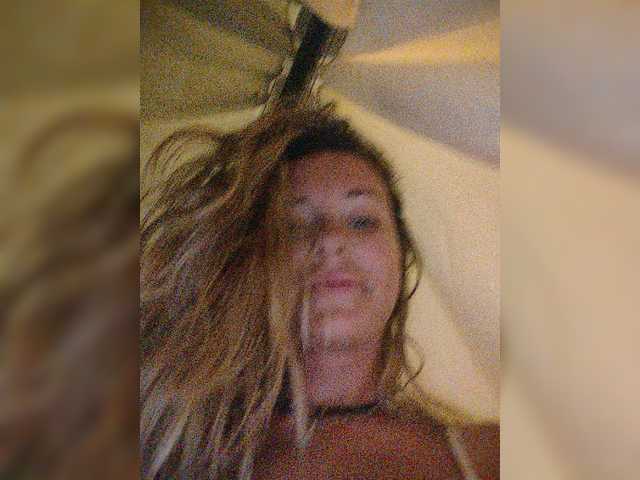 Lola3000 online show from August 15, 4:44 pm