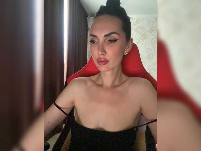 LolaFox online show from July 31, 9:48 am