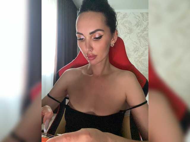 LolaFox online show from July 31, 12:22 pm