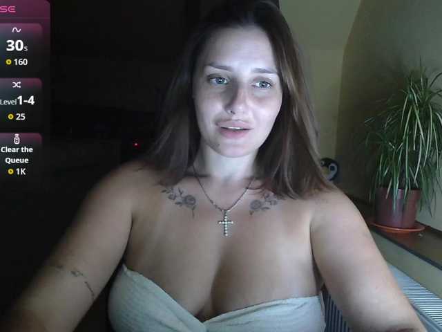 Lollitta online show from August 11, 7:27 pm