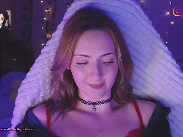 LollyGirlMoon online show from July 24, 8:56 pm