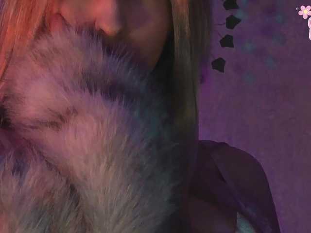 LollyGirlMoon online show from August 6, 2:32 am