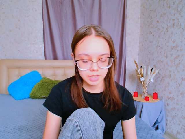 LollyPolly online show from April 10, 10:12 am