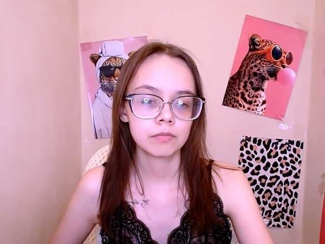 LollyPolly online show from April 29, 2:52 pm
