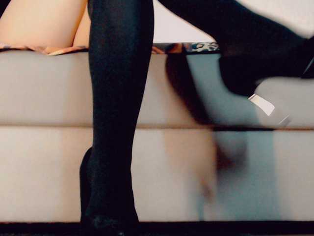  LORDESSA  online show from June 13, 1:02 am