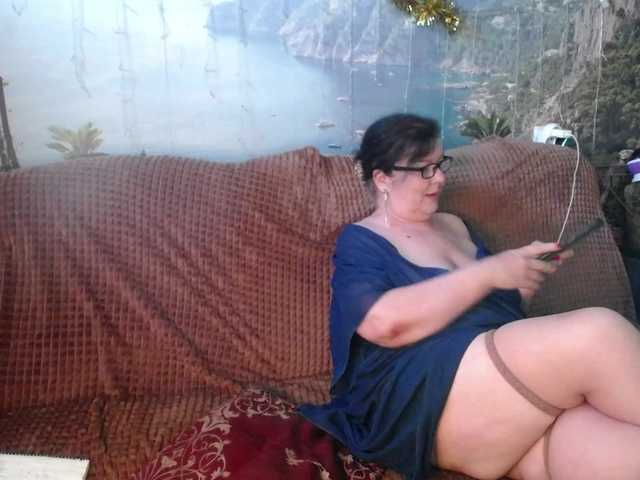 Lori20 online show from August 13, 2:20 pm